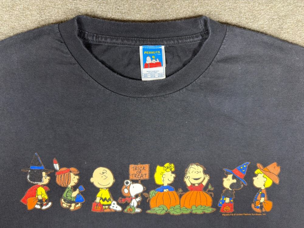 Vintage Peanuts Halloween T-Shirt 2XL Snoopy Charlie Brown Trick or Treat Black